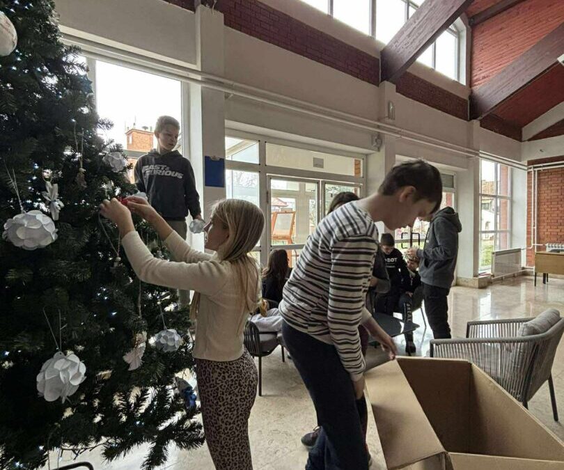 DRAMSKO-NOVINARSKA SKUPINA