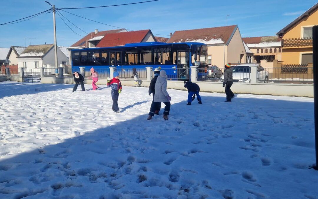 Zimske radosti u PŠ Punitovci